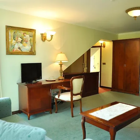 Zacisze Bed & Breakfast