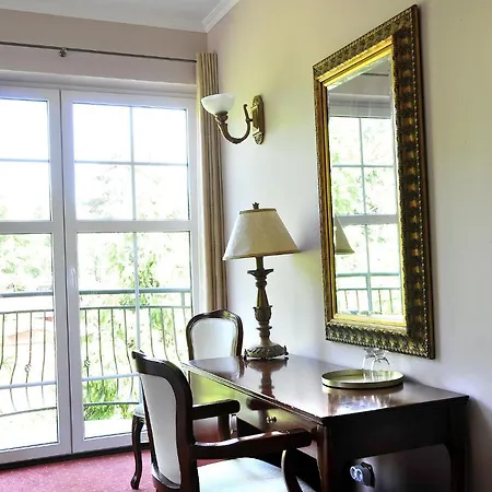 Zacisze Bed & Breakfast 3*