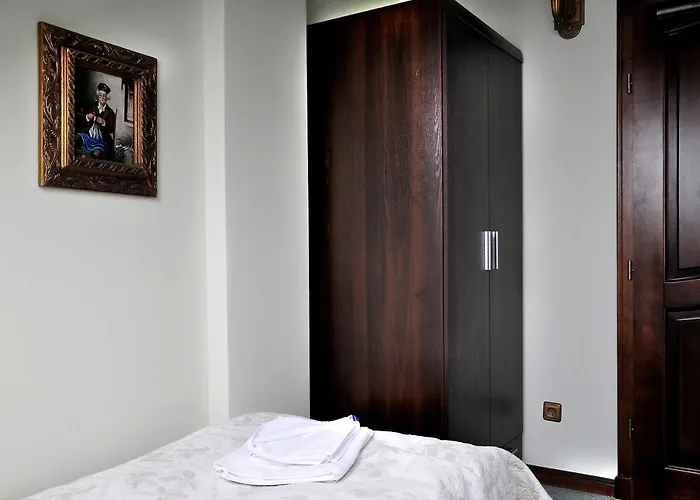 Zacisze Bed & Breakfast 3*