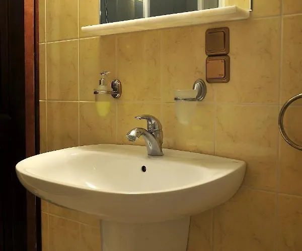 Nocleg ze śniadaniem Zacisze 3*